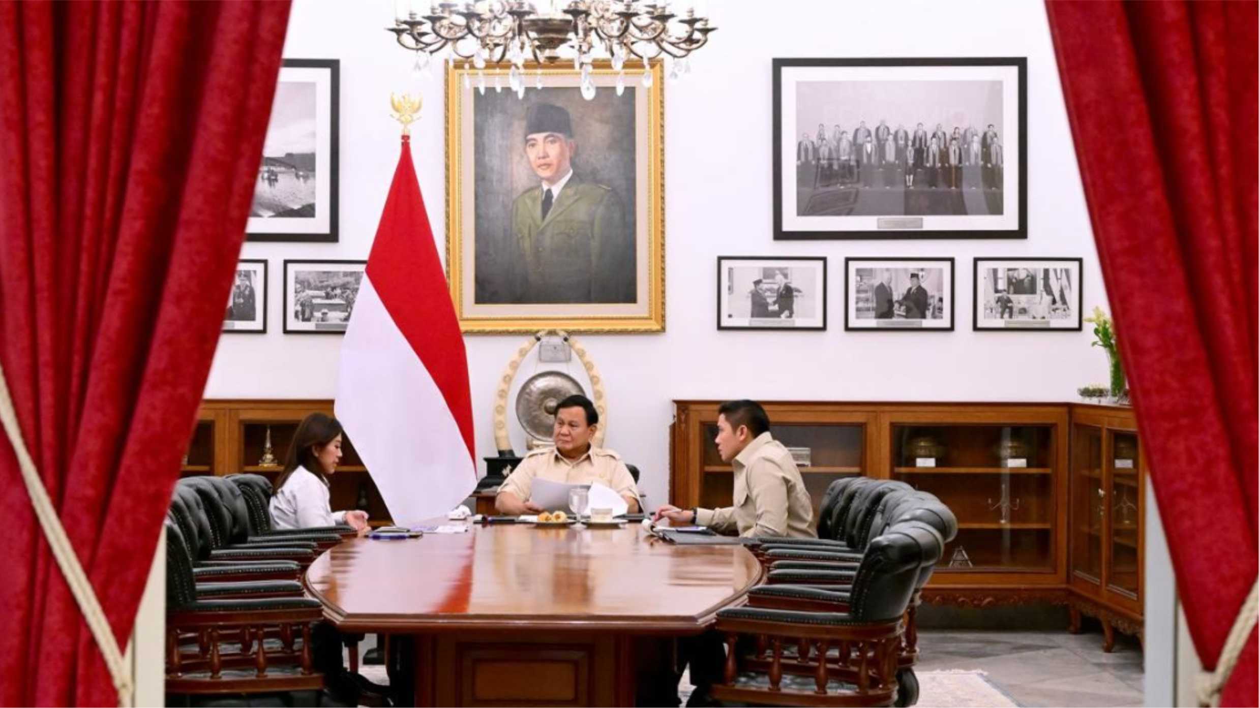 Gambar berita: Pembahasan Transformasi Digital dan E-Government oleh Presiden Prabowo dan Menkomdigi Meutya Hafid